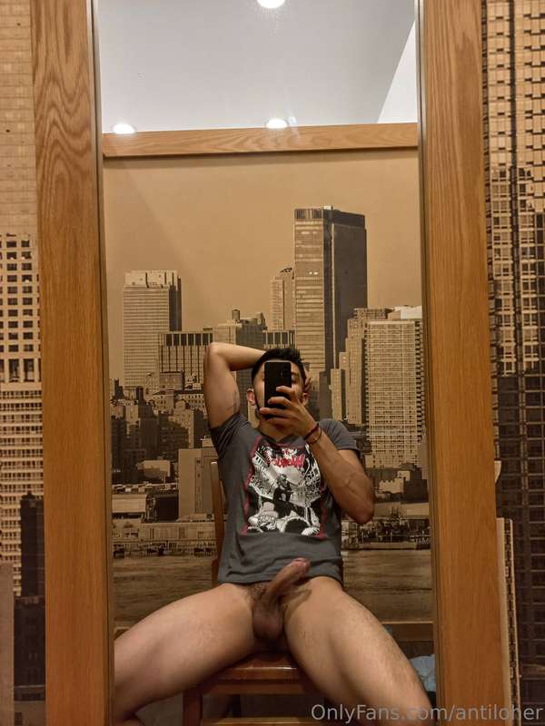 este ped0 de ponerme caliente en lugares donde no, es lo mio..