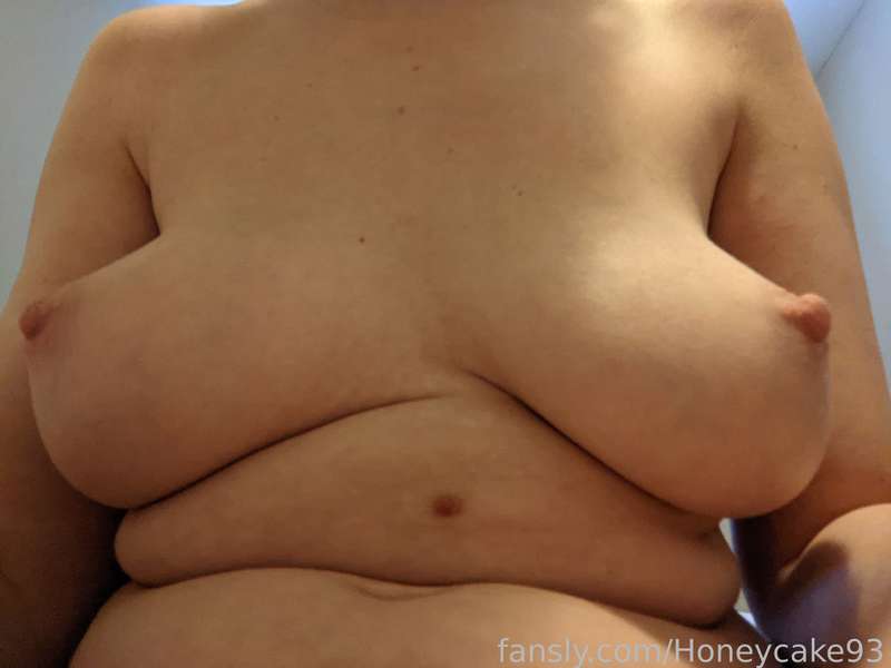 Honeycake93 - Fansly - 23 Mar, 2023 9
