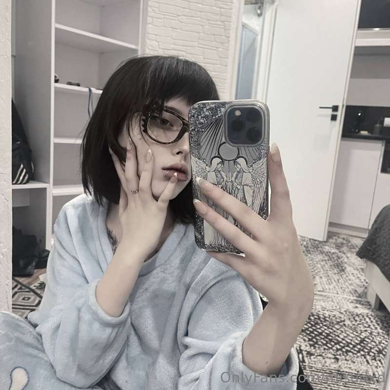My mood today: being the cutest girl in the world 