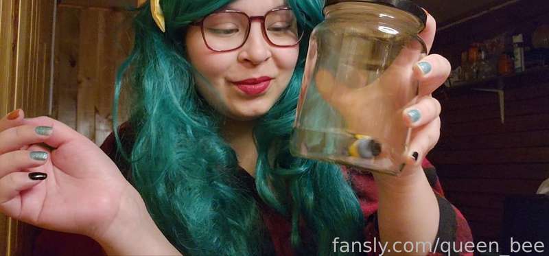 Queen_Bee - Fansly - 31 Jul, 2022 5