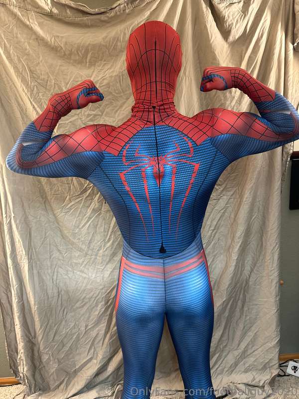New Spider-Man pics and videos  4
