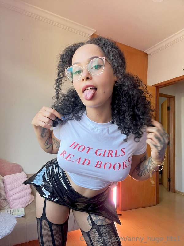FREE🍓 FREE🍓 FREE🍓🎁Brazilian college student @ellaxblairxxx i..