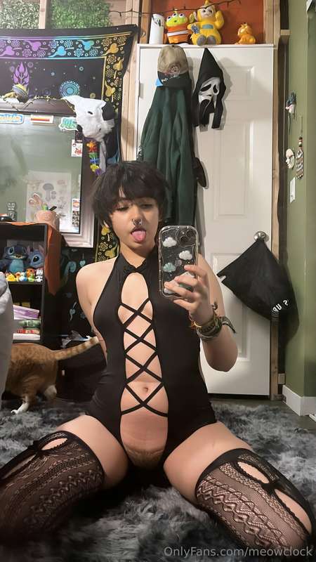 this body suit is so cute, i love that it unbuttons on the b.. 4