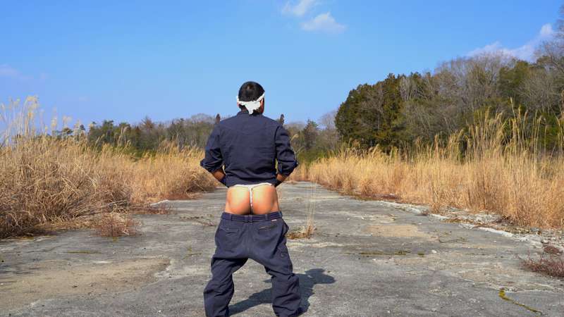 少し前ですが、そろそろ暖かくなってきましたね。
脱げる機会が増えそうですｗ

It's been a while ago.. 7