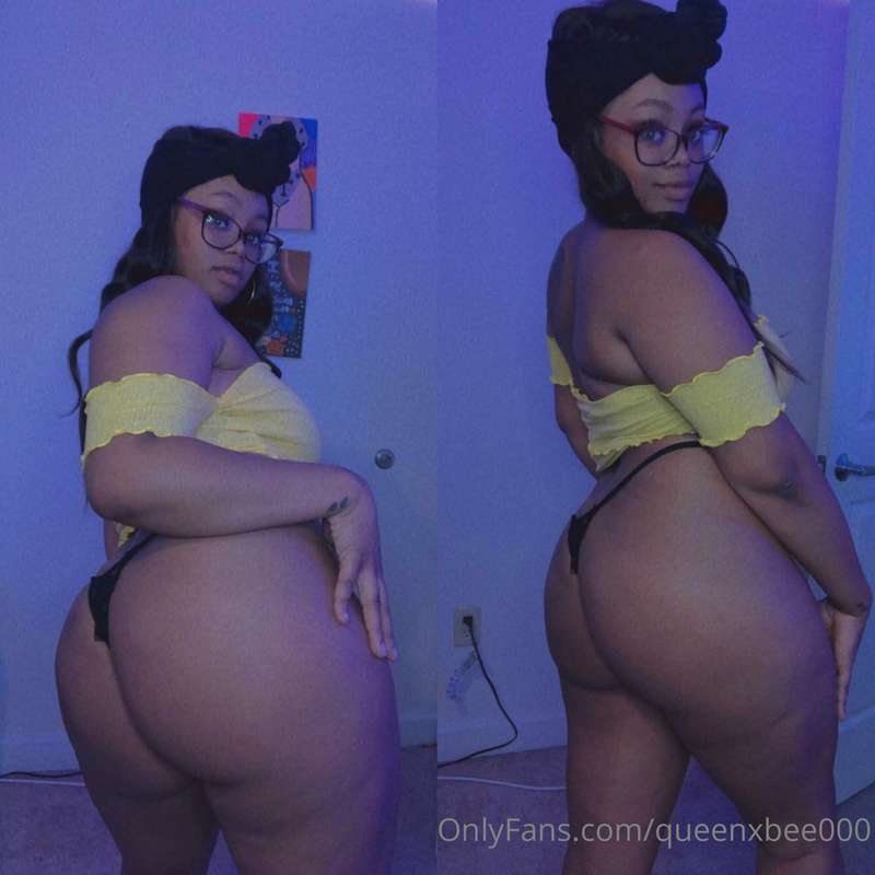 Short, thick milf ; Cum see what the hype is about 😌  - Deal..