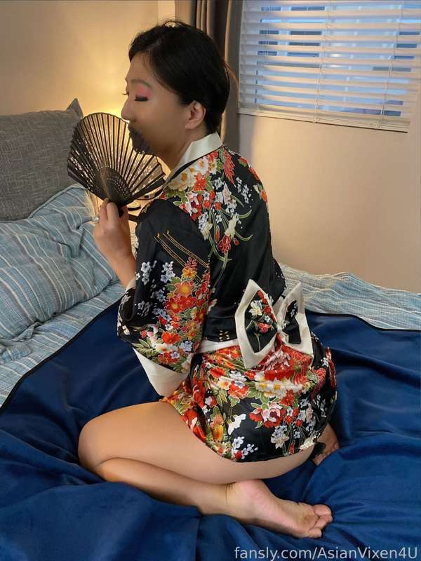 Asianvixen4U - Fansly - 25 Dec, 2021 2