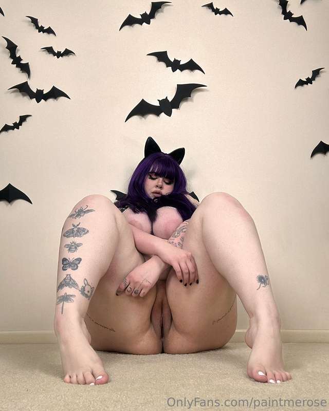 day 4 Catwoman 
i have been waiiiitttting to share these pho.. 16