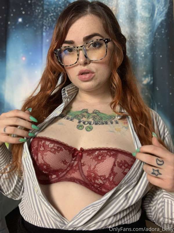 New bra, new career, new bitch 💋 2