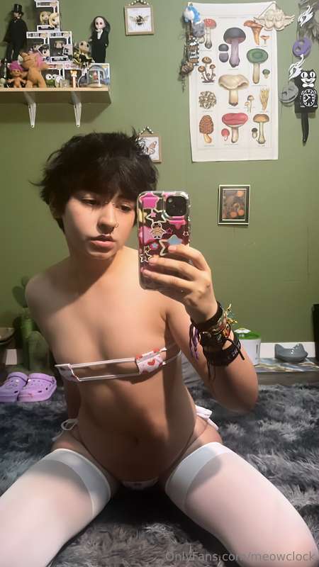 this does not cover anything but it’s cute :3 also will be p.. 9