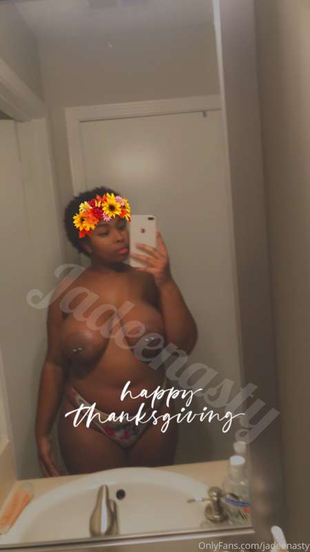 Happy turkey day😂