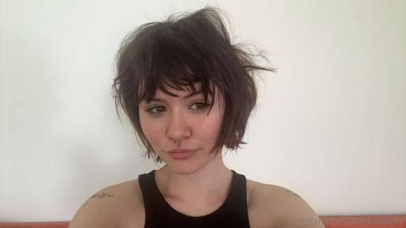 Good morning everyone! Here’s my attempt at looking cute wit..