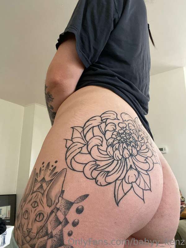 Moving can kiss this juicy ass 😘