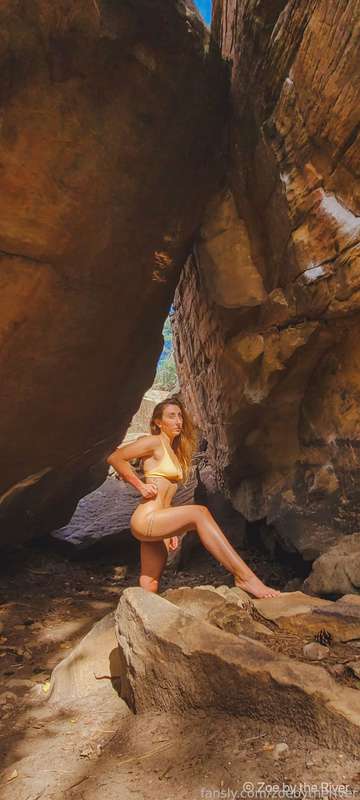 Zoebytheriver - Fansly - 06 Sep, 2021 2