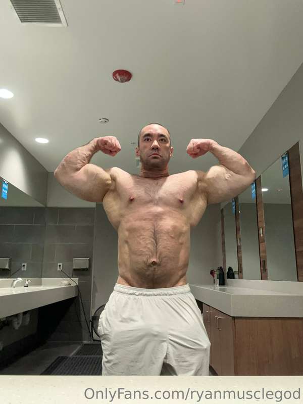 Ryanmusclegod - Onlyfans - 20 Mar, 2023
