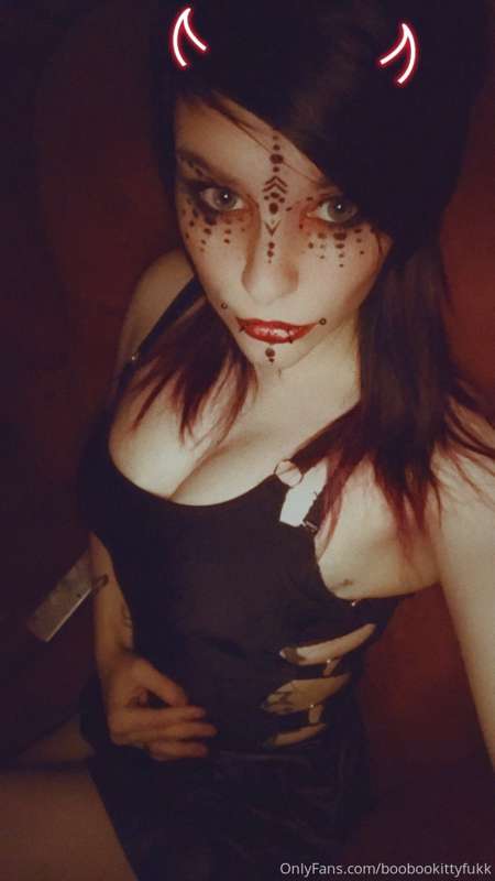 😈🖤