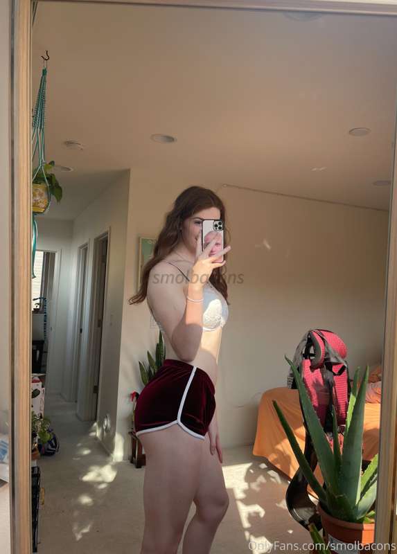 Do I look good in booty shorts? 🥰❤️🍑 3