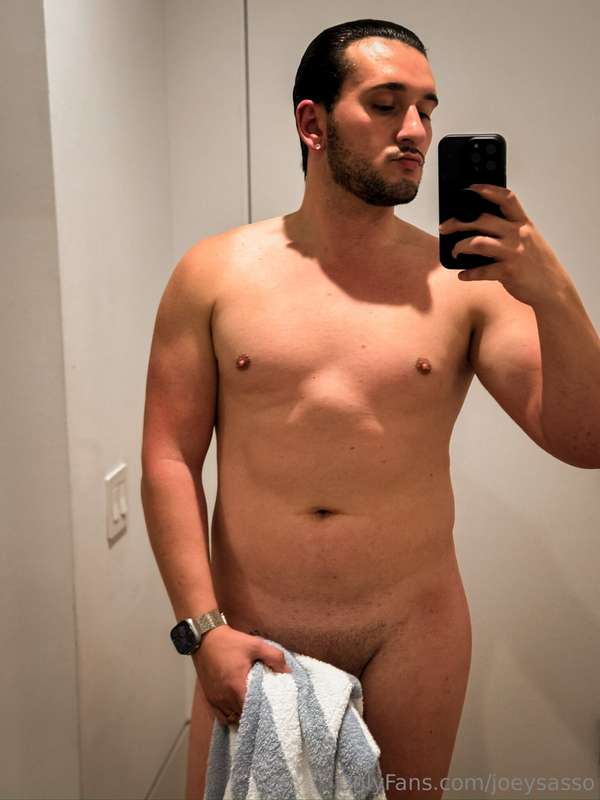 should i drop the towel? 😈