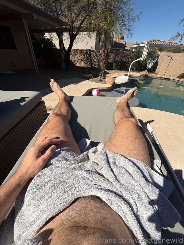 Guess you’ll have to wait and see if I remove the towel 😈👀