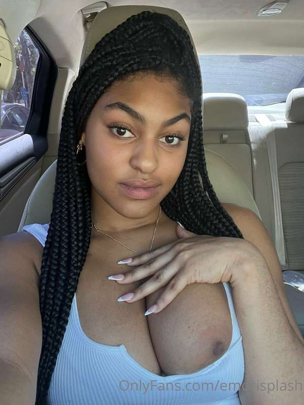 Emorisplash - Onlyfans - 06 Sep, 2022