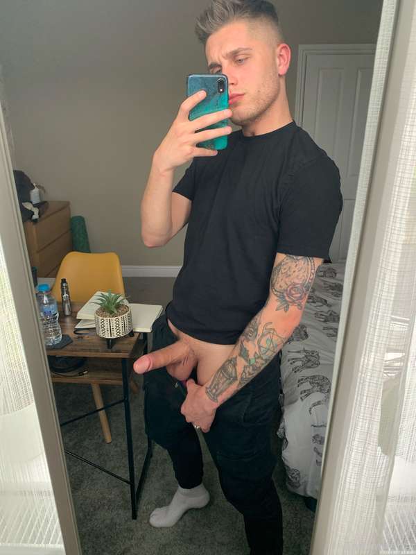 Tattedyorkie - Onlyfans - 04 May, 2021