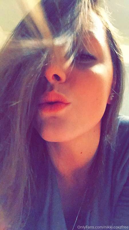 Blowing you a kiss 😘