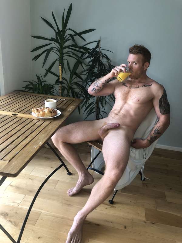 Lets have a Saturday Brunch togther? and then stay all day i..