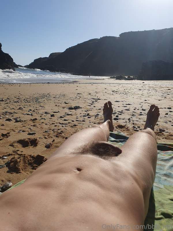 Finally naked at the beach! Part 4 of my holidays pics is he.. 8