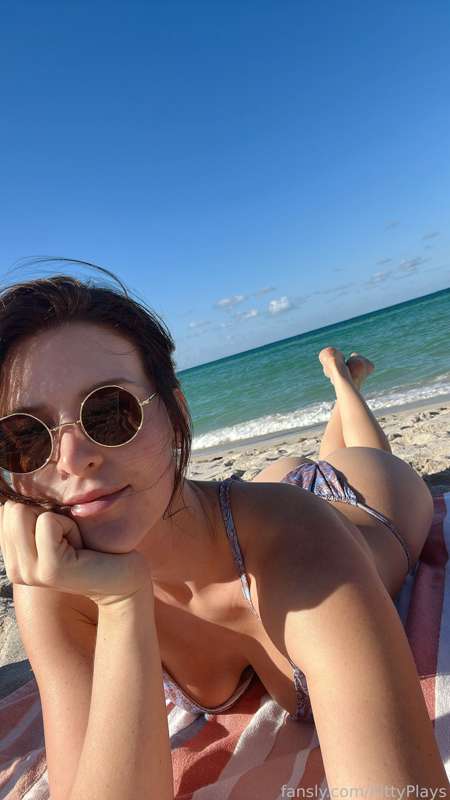 Kittyplays - Fansly - 10 Dec, 2022
