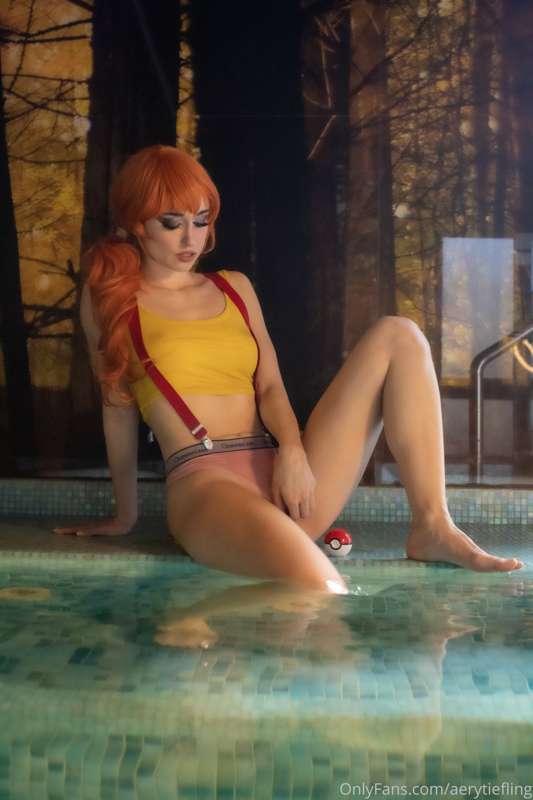 Hop into the pool with me to win my Gym Badge 🤤
But I'm warn.. 8