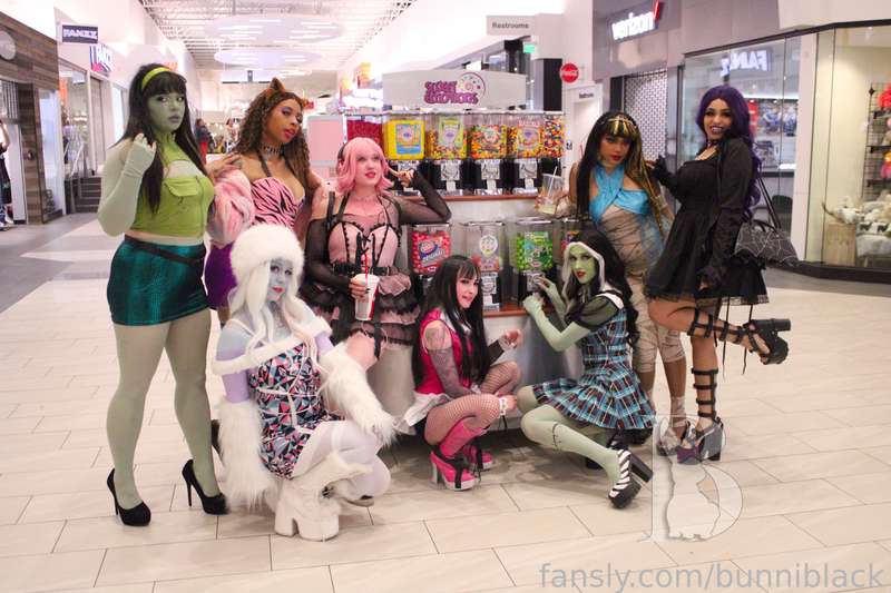Bunniblack - Fansly - 18 Apr, 2023 9