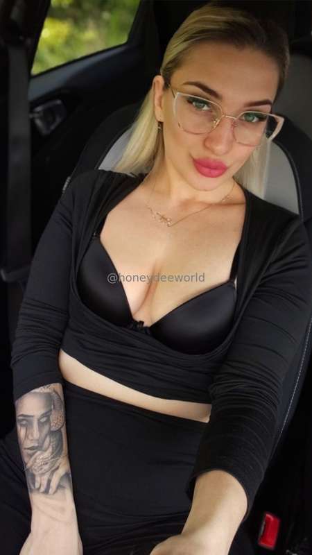 Ľúbiš ženy za volantom ?👅Dnes som si po ceste urobila vzrušu..