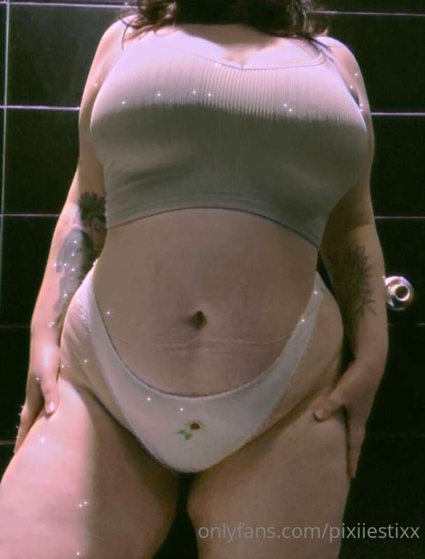 decided to go out w my friends last night!
-
sorry for lack .. 3