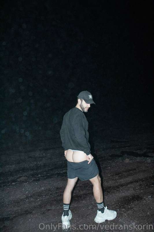 Aqui les dejo las fotos que me hice en la playa del norte :P 11