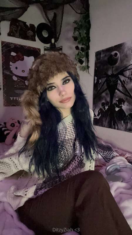 do you like my hat? :o