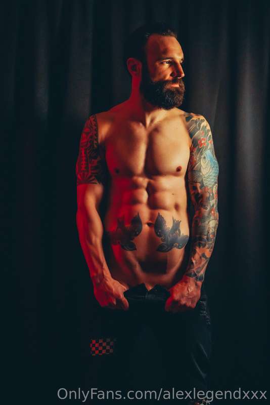 Good morning y'all! ☀️ Get a good workout in today 🏋️