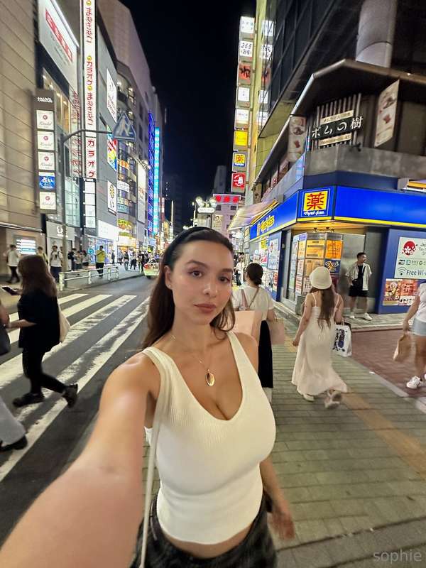 💭 should i move here? 3
