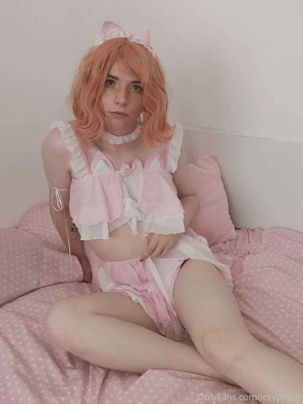 Kitty Maid Set 2💕
Benefits of dating this kitty maid:
I’d gi.. 5