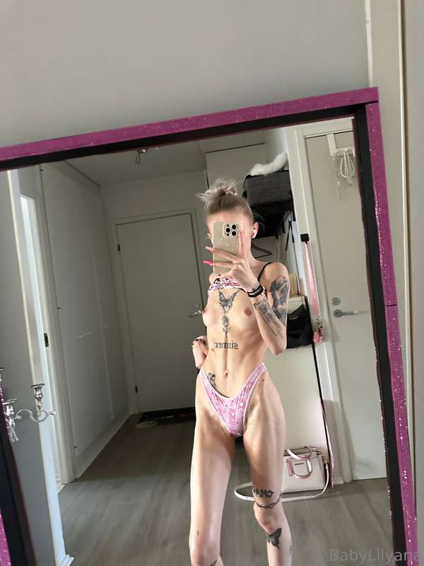 Ihanan aurinkoista maanantaita 😍🍆💦💦 4