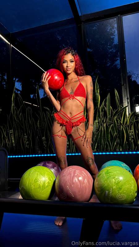 Want a girl who mixes dark and sweet perfectly? Renata is al..