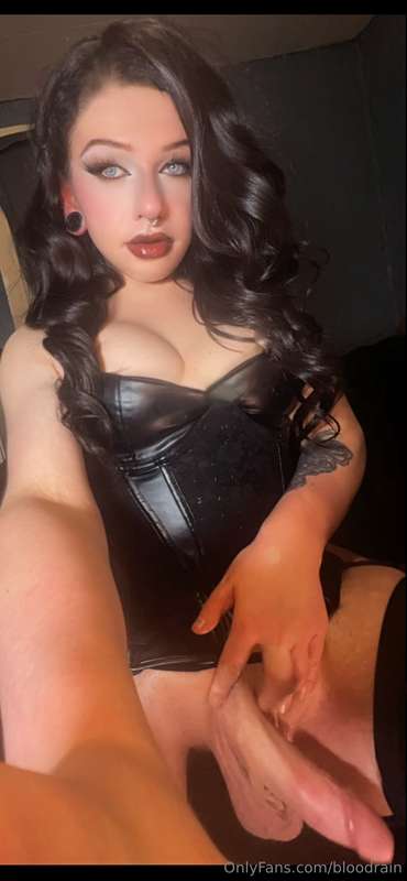 This would look so much prettier and better stuffed down you..