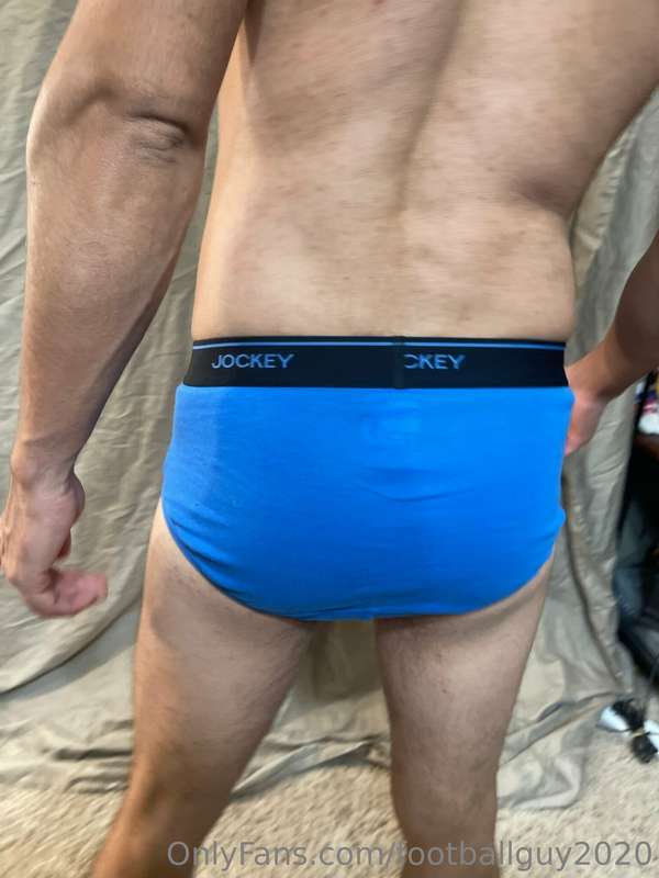 PVT Martinez shows off his goods lol set 2 28