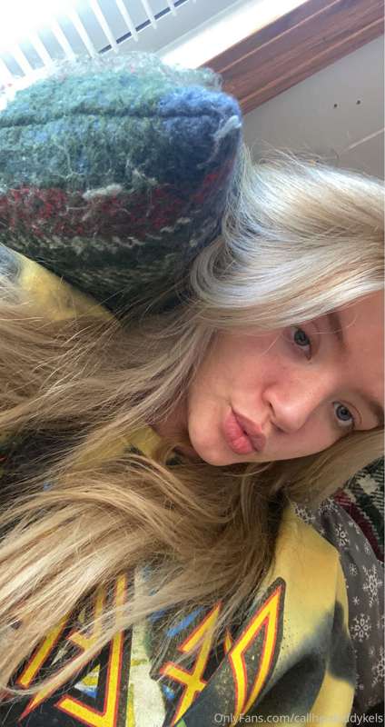 no makeup❤️ would you cum on this face?😏