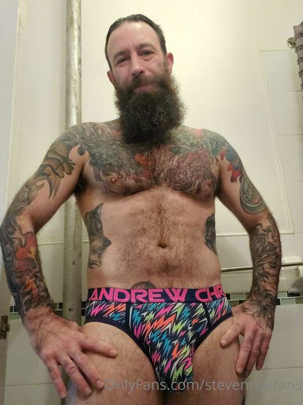 New pair of undies, what do you think? Front or back?