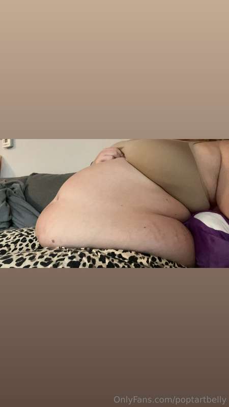 I’ve been eating like a damn piggy😫 is it showing 4