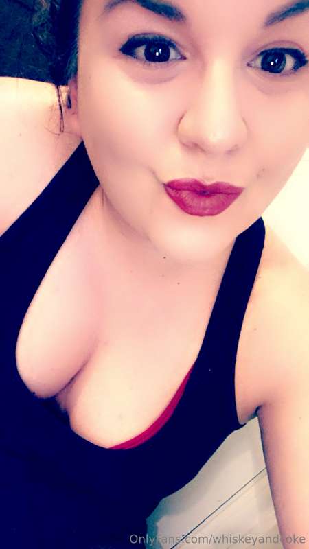 Whiskeyandcoke - Onlyfans - 07 Apr, 2025