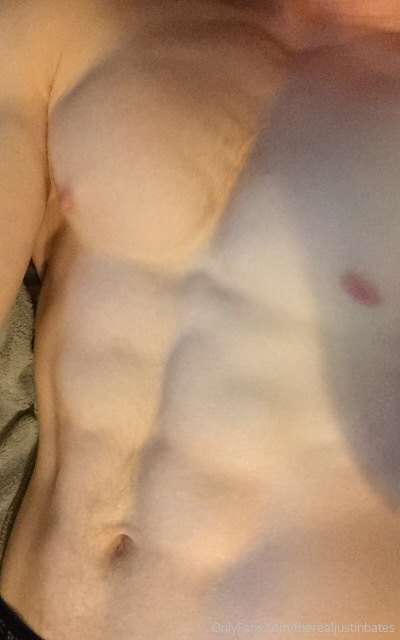 I have big boobies 😂🤷‍♂️ 2
