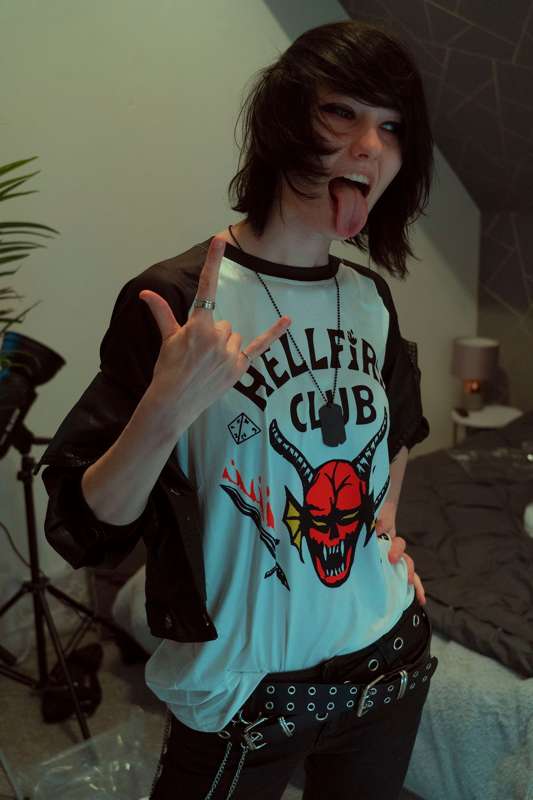 Little_Emo_Kitten - Fansly - 17 Jul, 2022 1