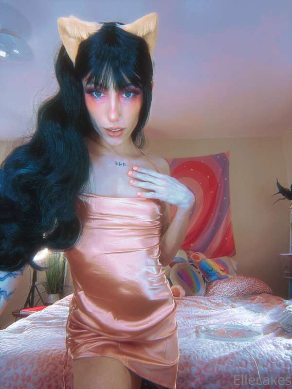 Put me on a leash daddy 🥵😻

Don’t forget to tip $5 to be ent..
