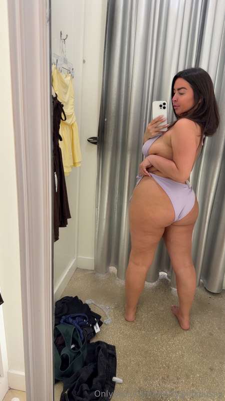 Would you do me in this dressing room?? I think I could be q..