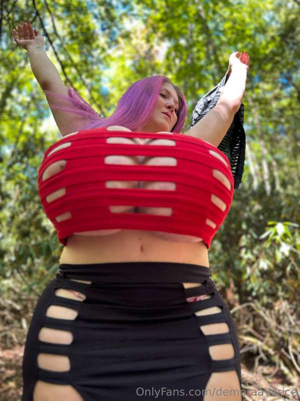 booty! Yea my caption game is lacking today... The last few .. 15